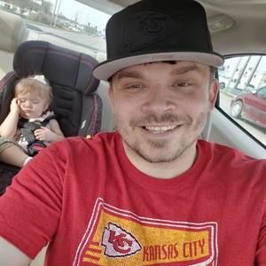 Meet your Posher, Justin